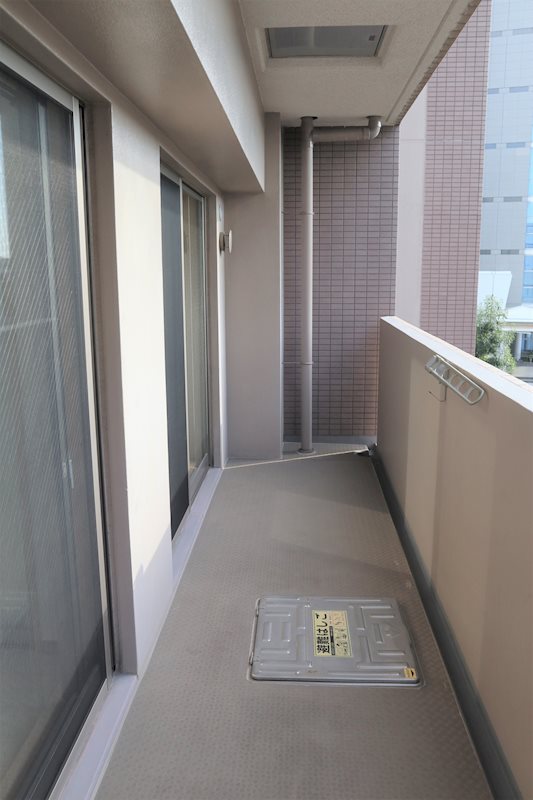 レジデンス八楽2階2LDK ベランダの画像