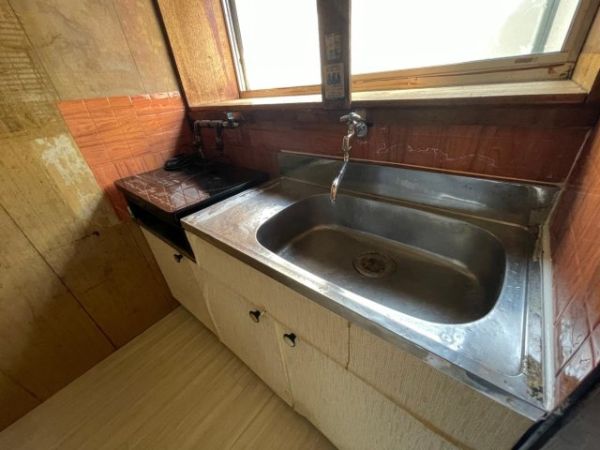 南津の辺町8A戸建て1階3K キッチンの画像