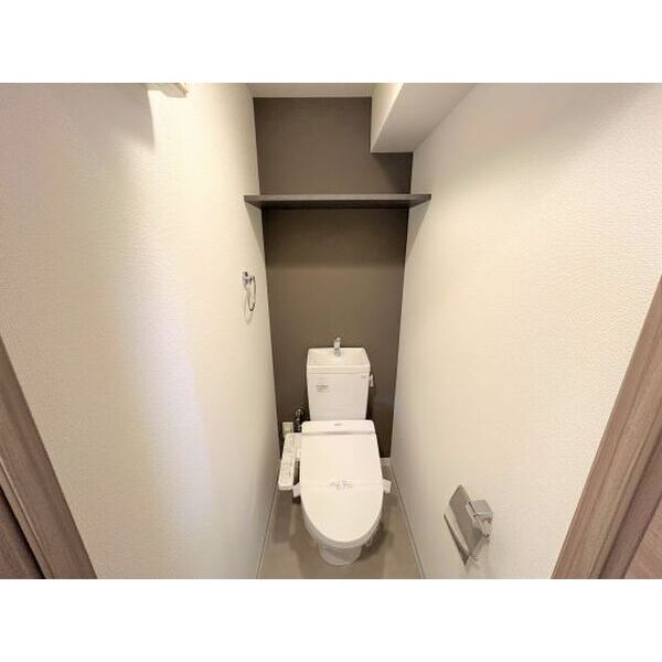 コスモリード神戸三宮3階1K トイレの画像