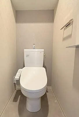 リヴェント難波ウエスト14階1K トイレの画像