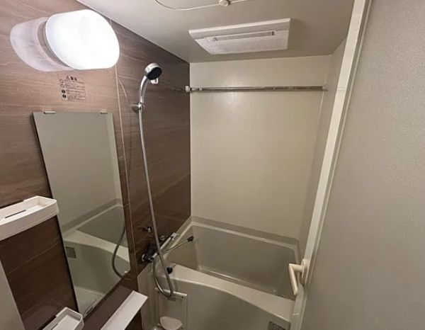 リヴェント難波ウエスト14階1K お風呂の画像