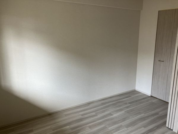 ブランシエスタ南吹田パークサイド2階1LDK 部屋①の画像