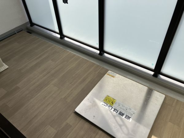 ブランシエスタ南吹田パークサイド3階1LDK ベランダの画像