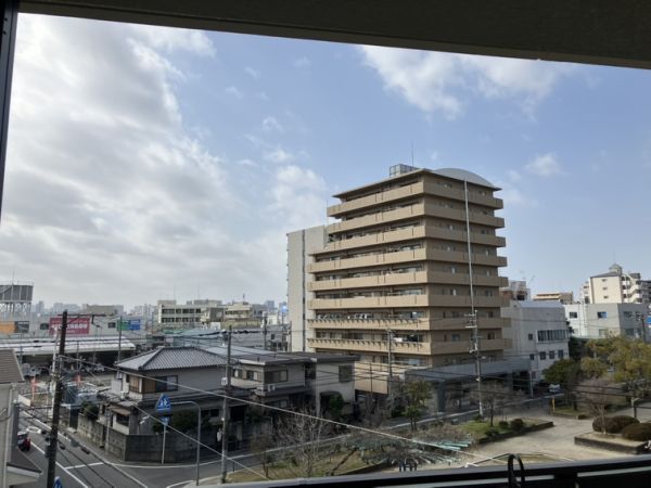 ブランシエスタ南吹田パークサイド4階1LDK 景観の画像