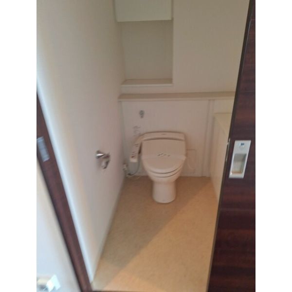 新千里桜ヶ丘メゾンシティ弐番館11階3LDK トイレの画像