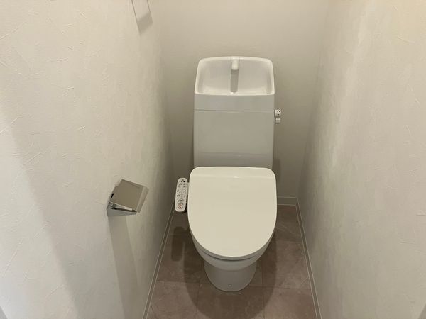 GROOVE豊中レジデンス1階2LDK トイレの画像