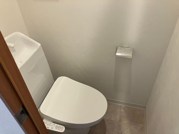 GROOVE豊中レジデンス2階2LDK トイレの画像