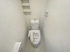 ルクスエテルナ江戸堀4階2LDK トイレの画像