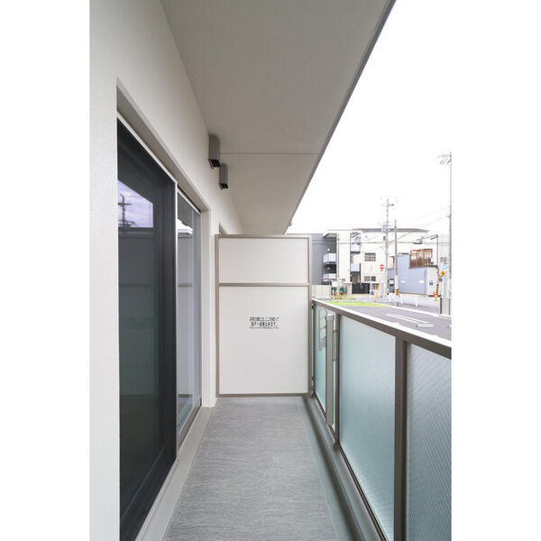 	リアライズ今里南4階1LDK ベランダの画像