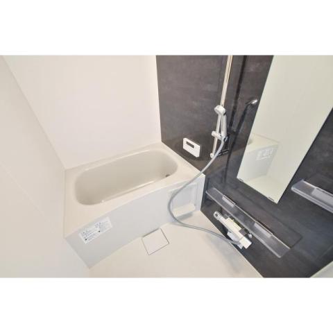 アドバンス名古屋アウリィ3階1LDK お風呂の画像