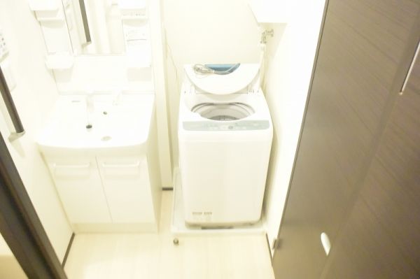 レオネクスト宝2階1K 洗面所の画像