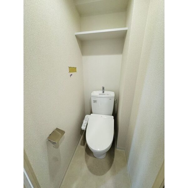 ファーストフィオーレ十三エリオ6階1K トイレの画像