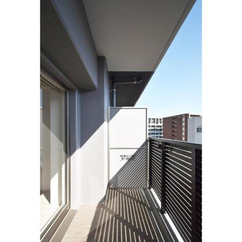 アドバンス名古屋アウリィ12階1K ベランダの画像