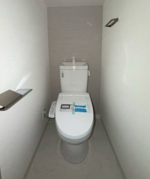 エスリード大阪イーストエッジ2階1K トイレの画像