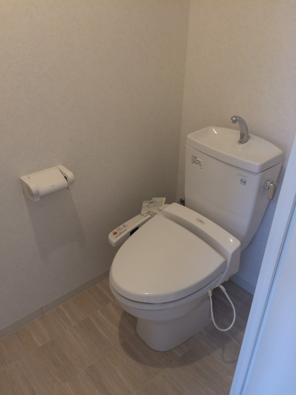 セイワパレス夕陽丘2階1R トイレの画像