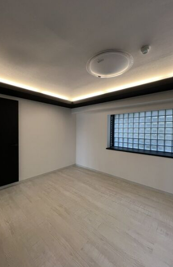 LUXE豊中1階3LDK 部屋①の画像