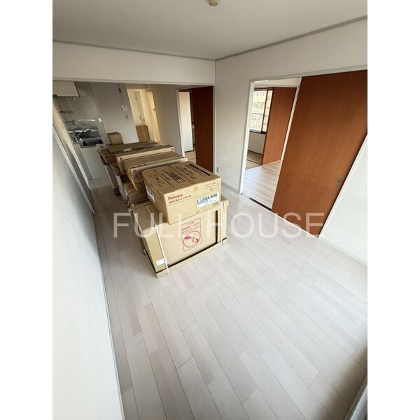 布亀マンション5階2LDK 部屋②の画像