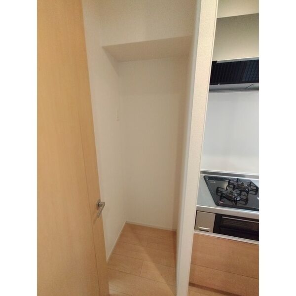 カンツォーネ2階 部屋①の画像