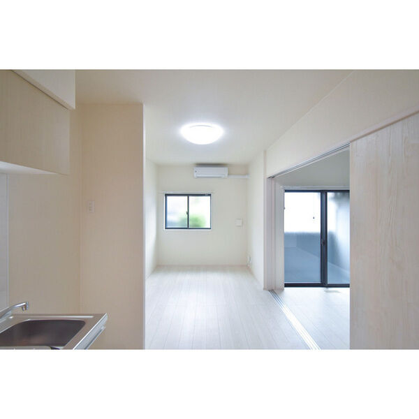 Mana Lina1階1LDK 部屋①の画像